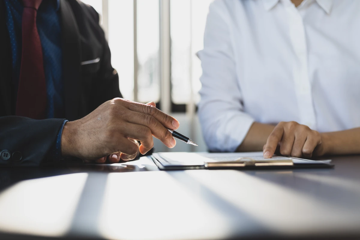 Les obligations en matière d'assurance pour les entreprises : un guide complet